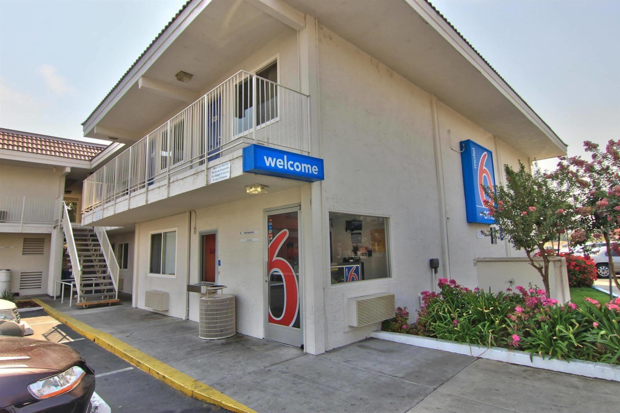 Motel 6-Sacramento, Ca - Old Sacramento North Экстерьер фото